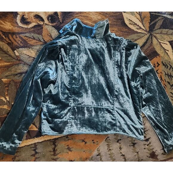 Torrid Jacket Women's 2X Botanical Green Velvet Moto Zip Cropped - Picture 3 of 6